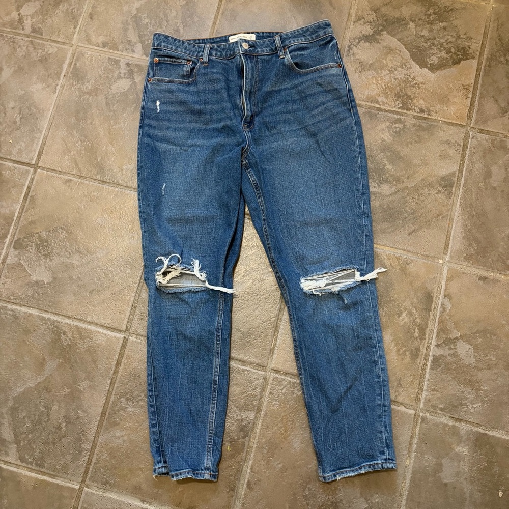 Abercrombie & Fitch Ripped Blue Ankle Jeans